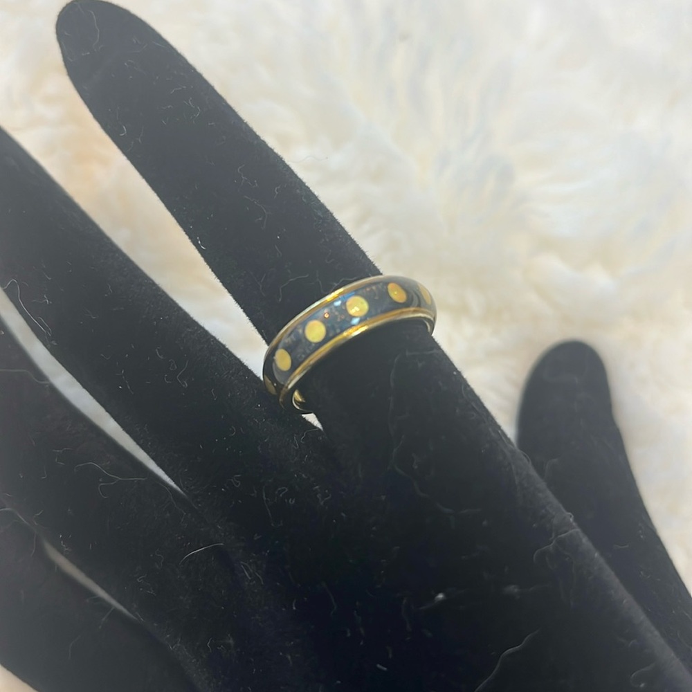 Sparkling Blue With Yellow Dots Yellow Metallic Ring